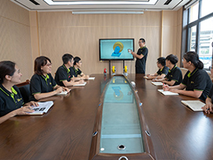 诚信感恩的企业文化